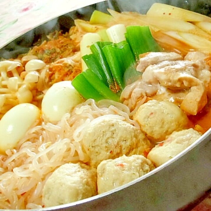 暖まろ❤鶏団子と葱と糸蒟蒻＆茸のキムチ鍋❤　